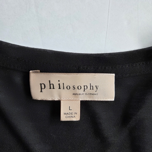 Philosophy Tee with Floral Heart Design - Picture 8 of 8